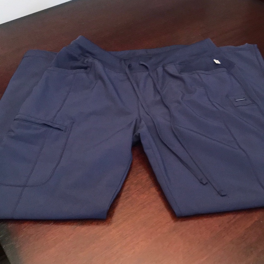 NWOT Cherokee Infinity Scrub Pants